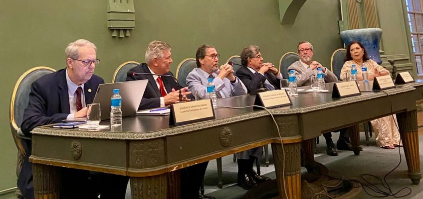 Ernani Buchmann, Henrique de Medeiros, Merval, Antônio Mendonça, Airton Ortiz e Márcia Pessanha. Foto: Tânia Buchmann.